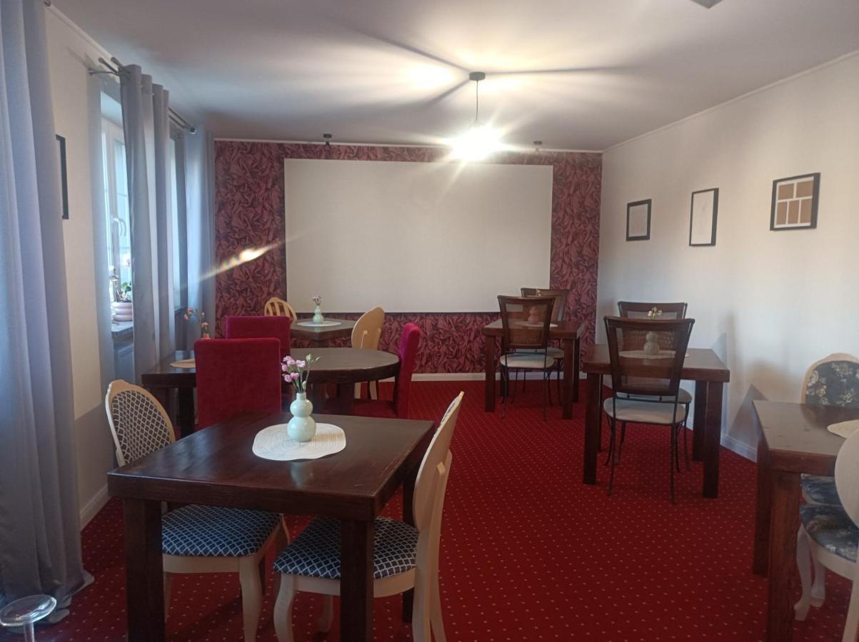 Villa Zdrojowa Otmuchów Buitenkant foto